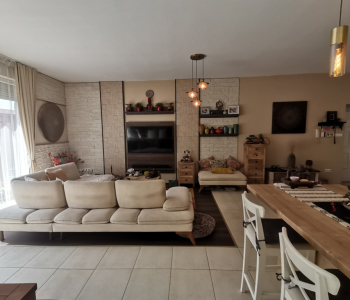 Páratlan otthon a Mecsek ölelésében